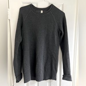 Lululemon women’s sweater, size medium.